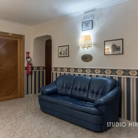 Hotel Teti